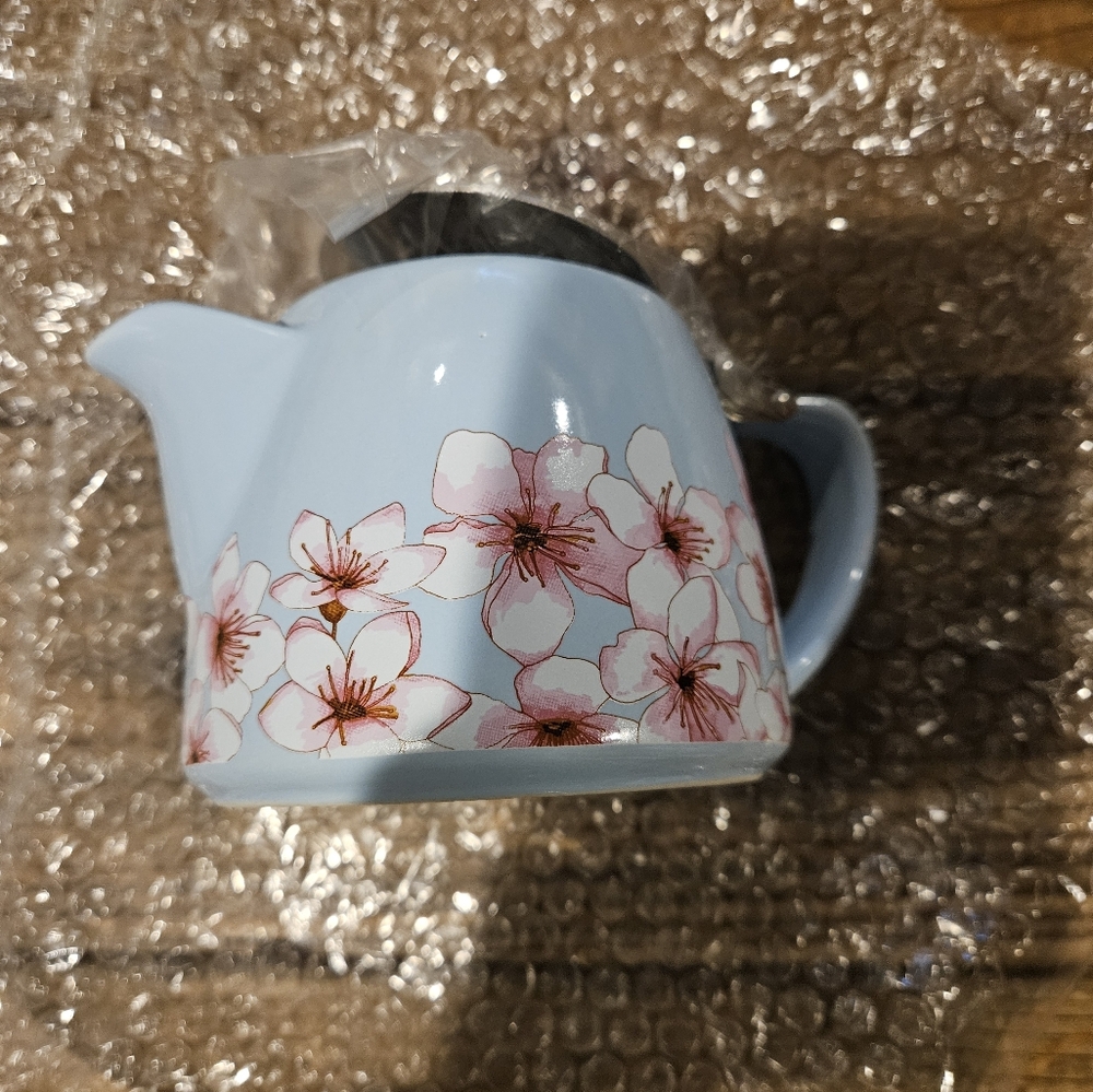 New Alfred Ceramic and Stainless Steel Teapot
